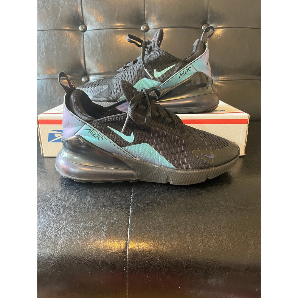Nike Air Max 270 Throwback Future
